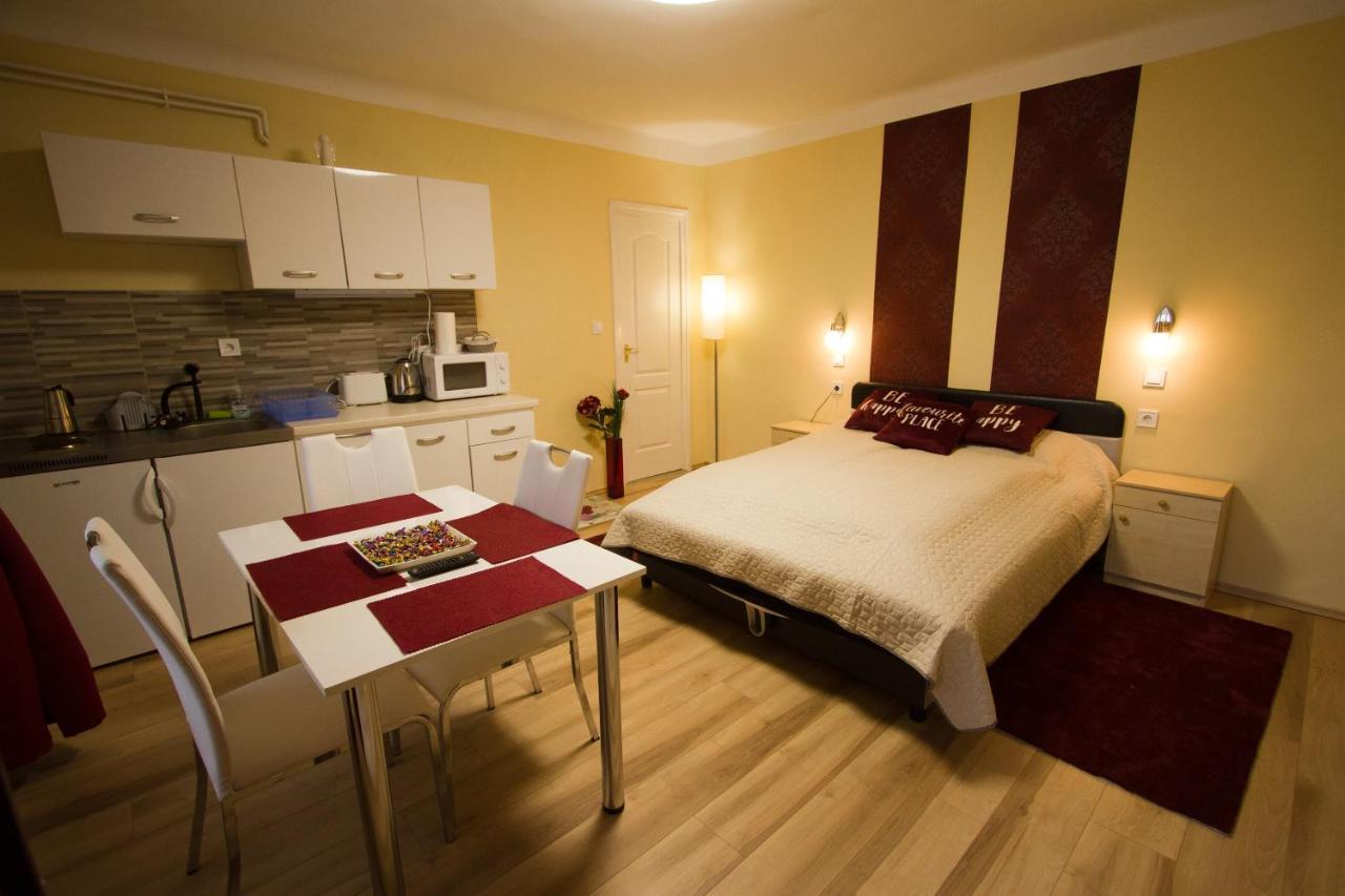 Cserkeszőlő Angyal Apartman מראה חיצוני תמונה