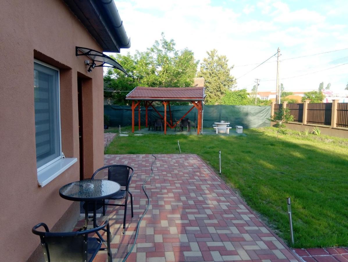 Cserkeszőlő Angyal Apartman מראה חיצוני תמונה