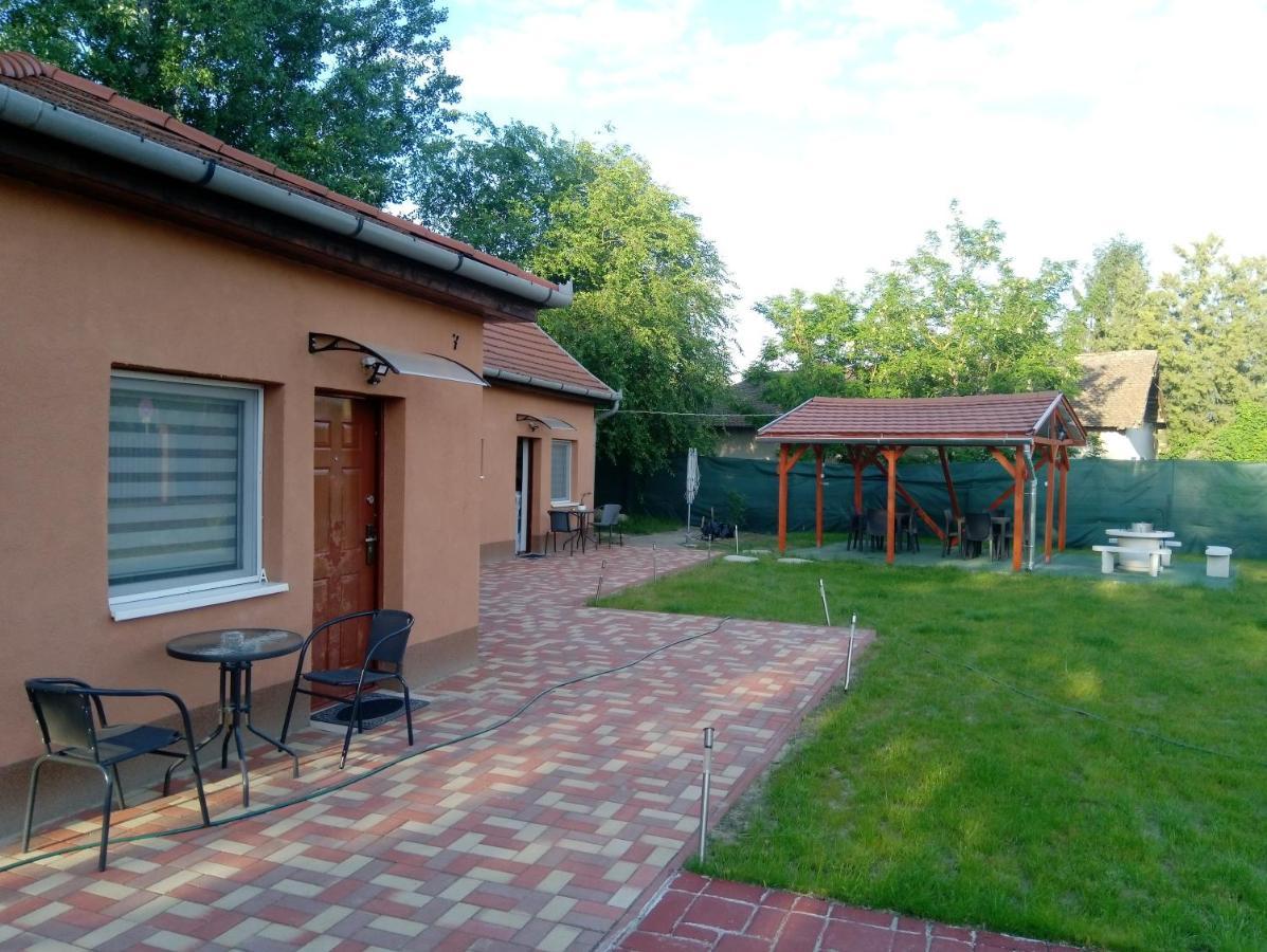 Cserkeszőlő Angyal Apartman מראה חיצוני תמונה
